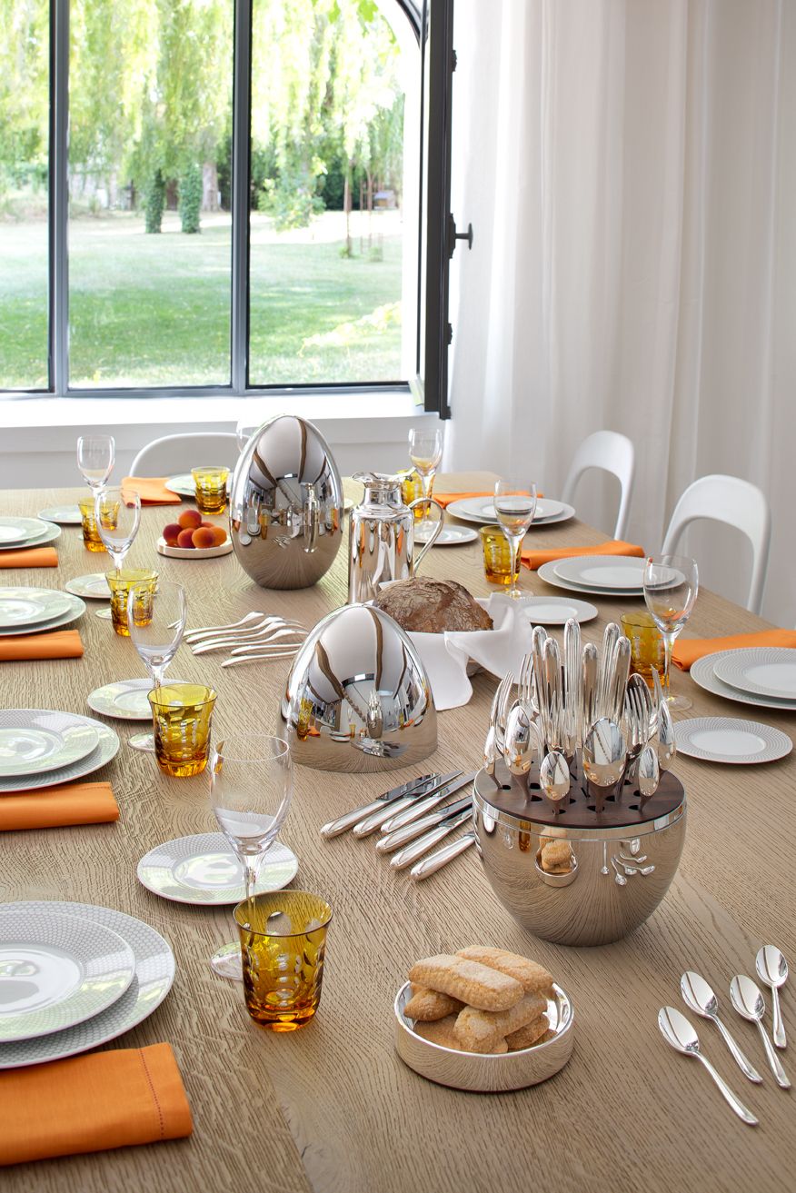 24-Piece Stainless Steel Cutlery Set – Luxury 24-pieces Flatware Style